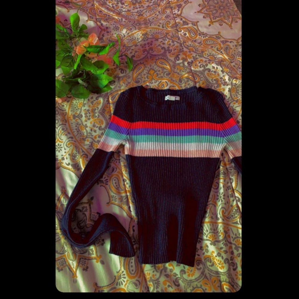 Aeropostale colorful shirt size xs